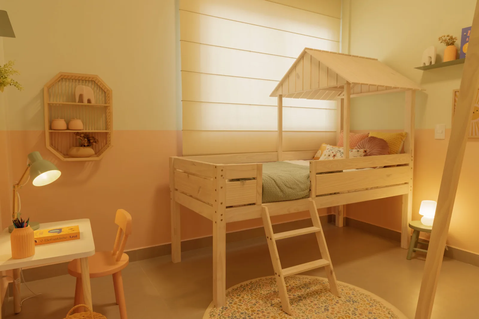 Lançamento à venda em Eusébio: Casa duplex com 4 suítes em condomínio fechado no Eusébio — foto 19 de 28